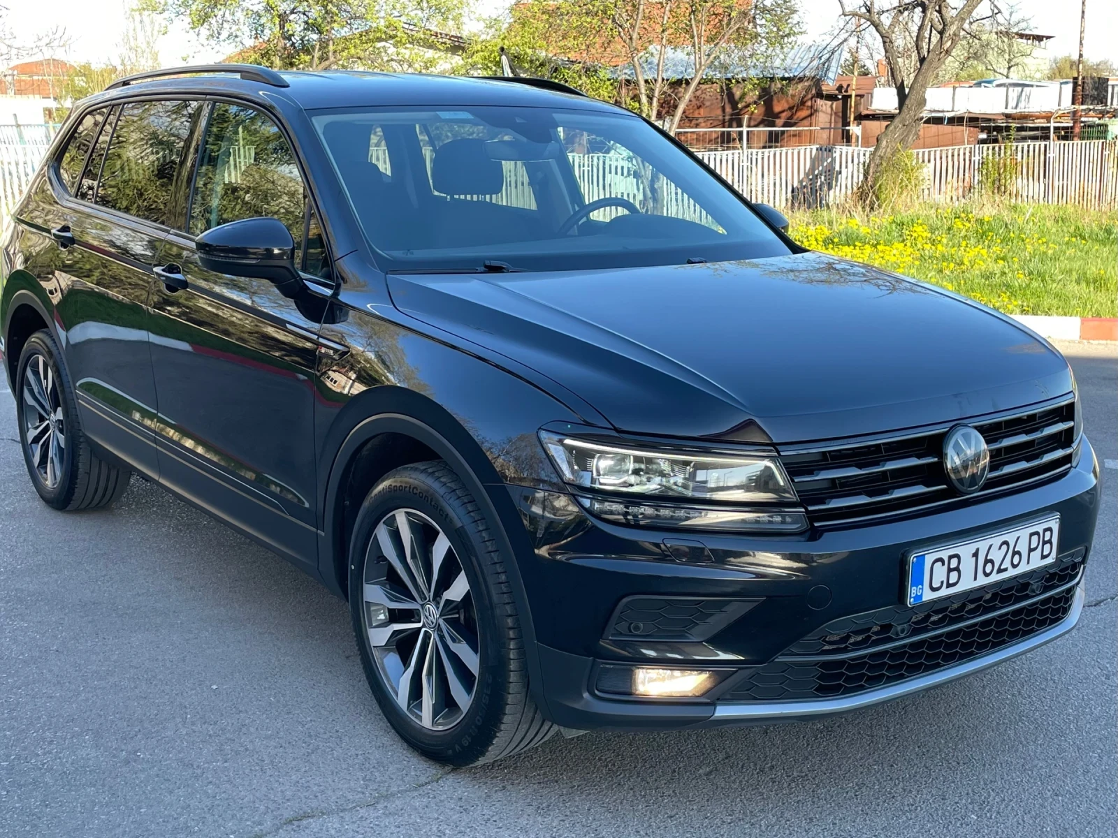 VW Tiguan 2.0 TSI- ALLSPACE - MATRIX - СЕРВИЗНА ИСТОРИЯ - изображение 3