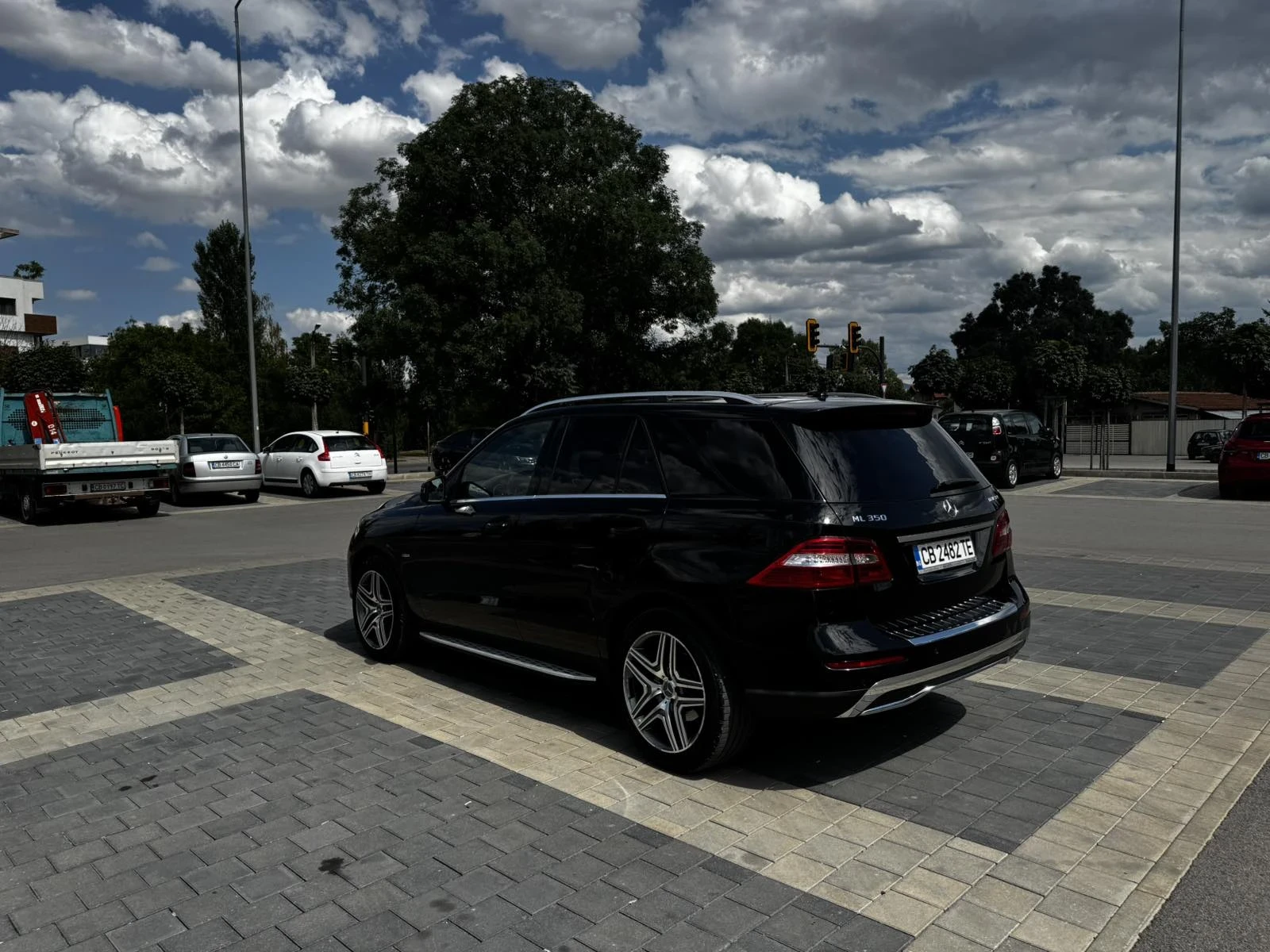 Mercedes-Benz ML 350 - изображение 5