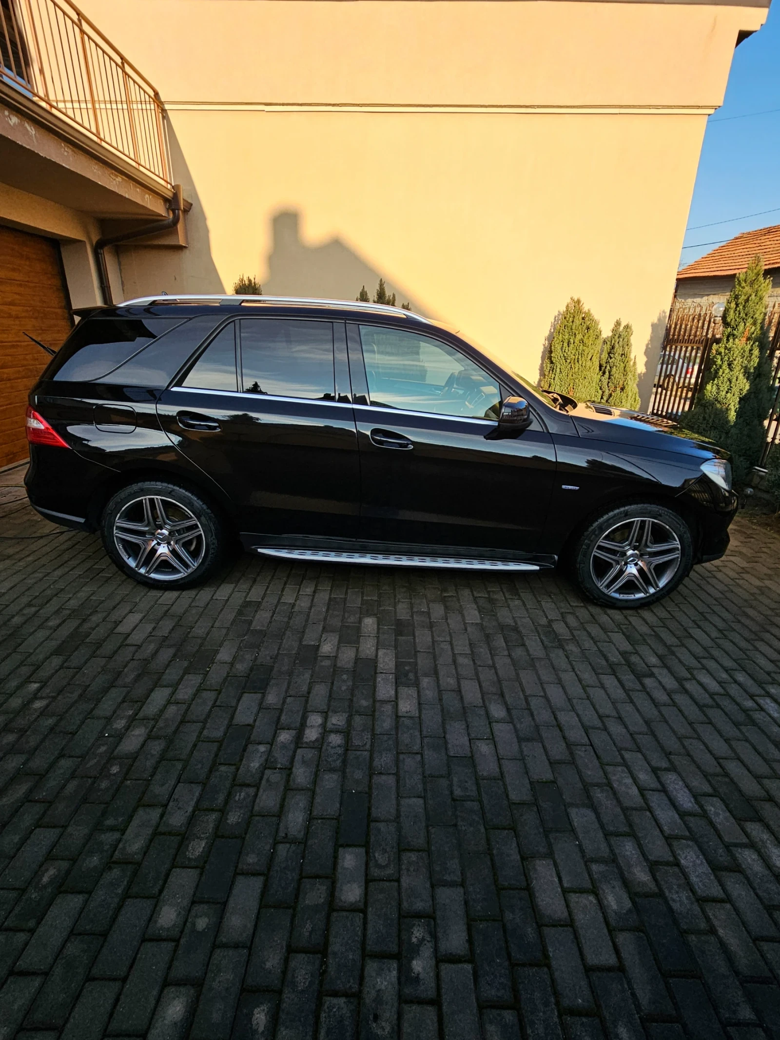 Mercedes-Benz ML 350 - изображение 4