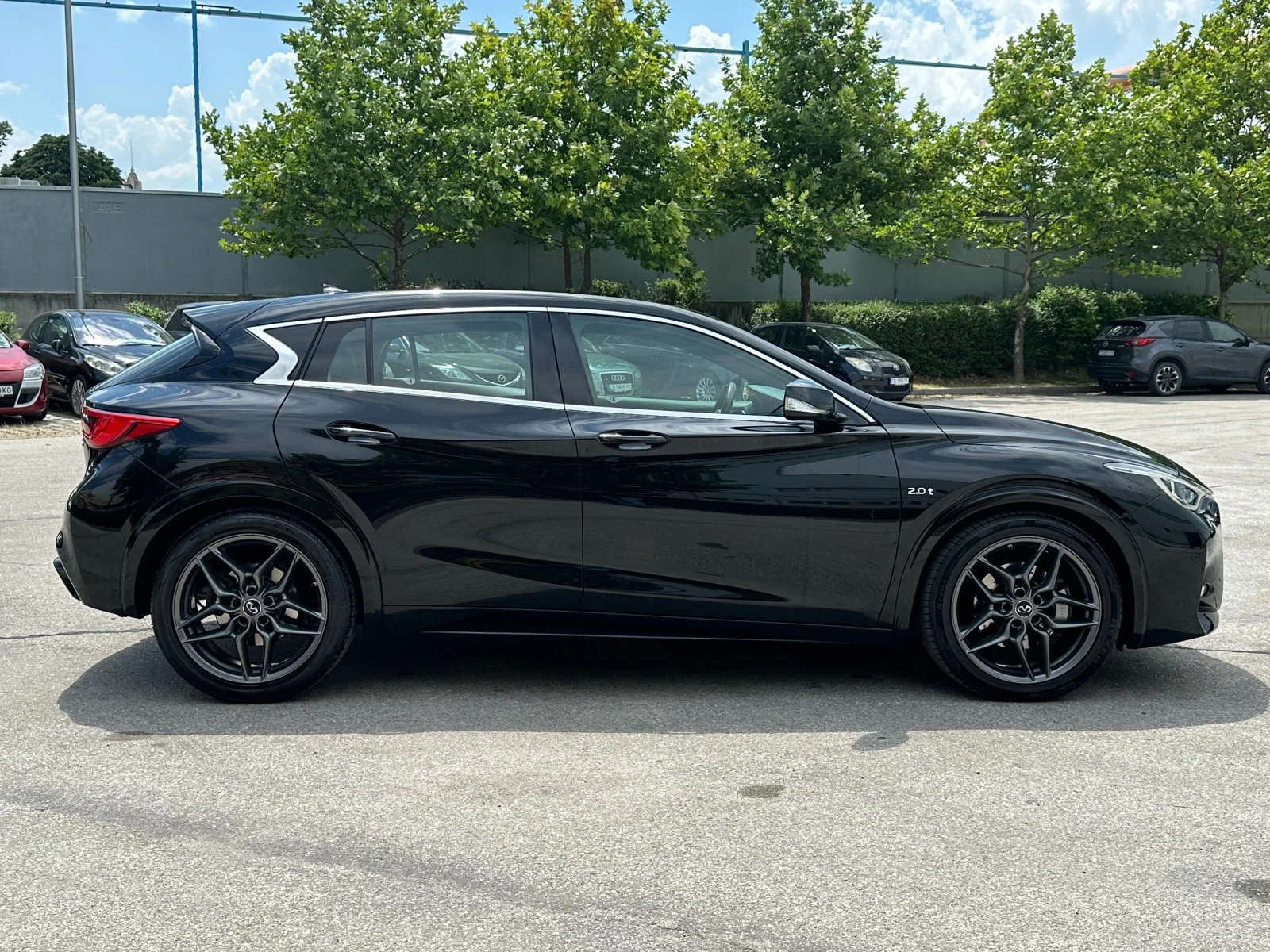 Infiniti Q30 2.0T 4x4 Подгрев/Панорама/BOSE - изображение 5