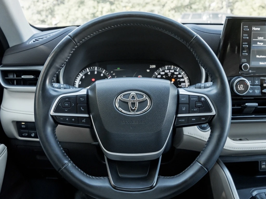 Toyota Highlander * XLE AWD| ONE OWNER| CERAMIC COATED * CARFAX * БЕ - изображение 9