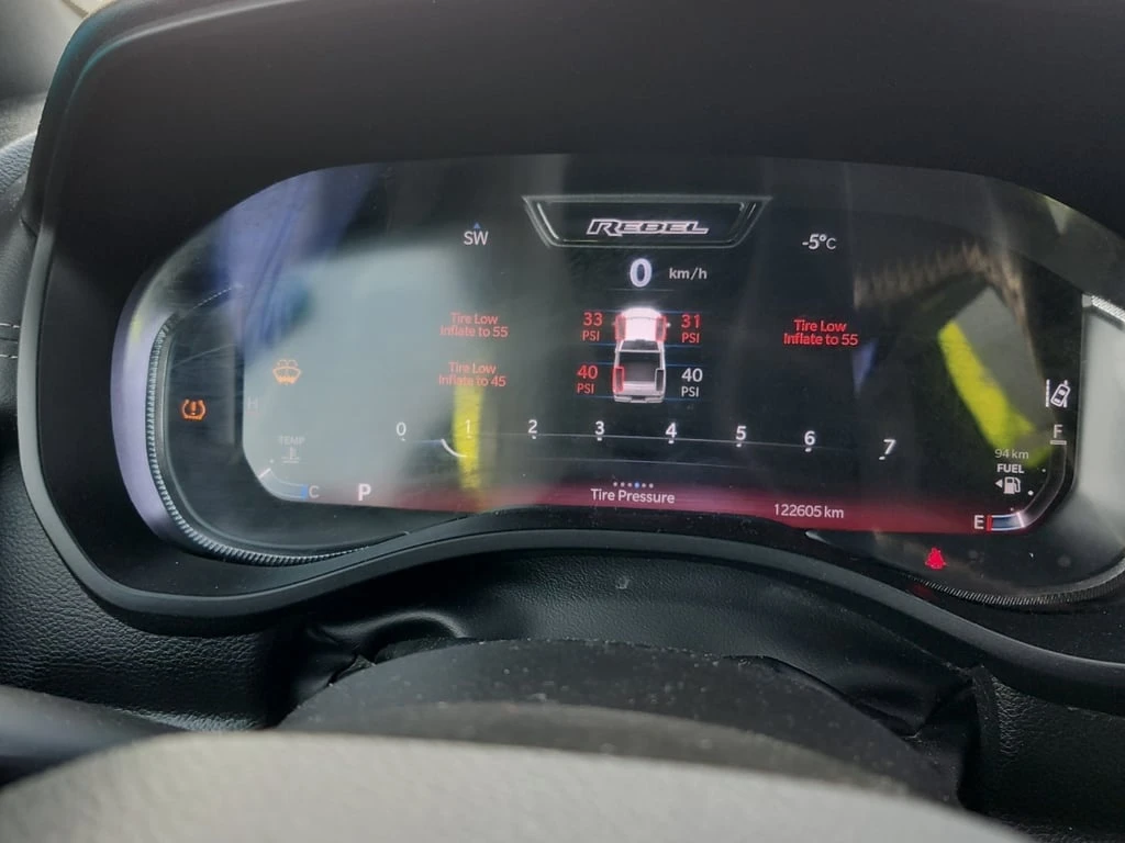 Dodge RAM 1500 * REBEL CREW CAB SHORT BED * CARFAX *  | Mobile.bg � ����������� 9