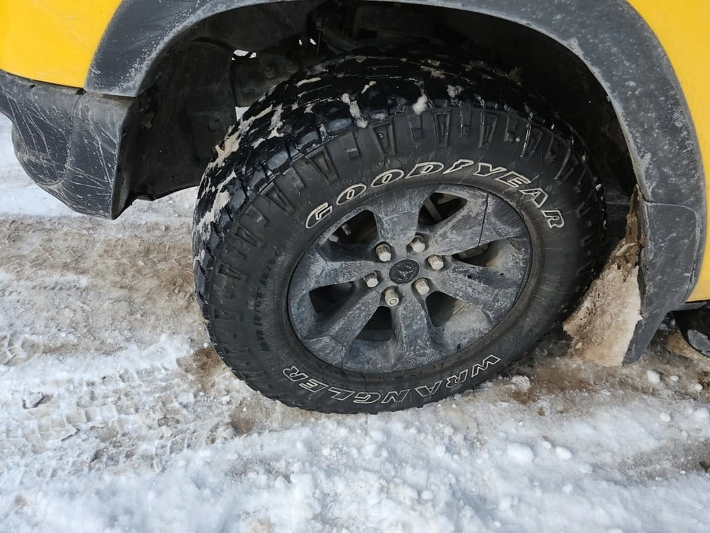 Dodge RAM 1500 * REBEL CREW CAB SHORT BED * CARFAX *  | Mobile.bg � ����������� 6