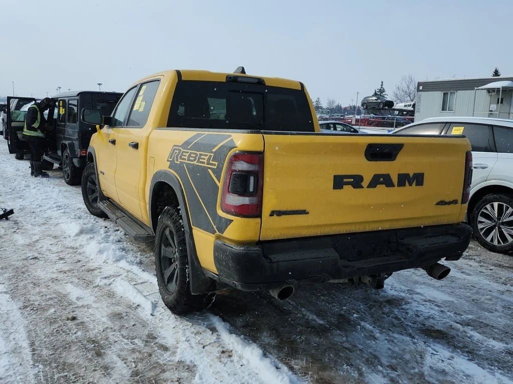 Dodge RAM 1500 * REBEL CREW CAB SHORT BED * CARFAX *  | Mobile.bg � ����������� 4