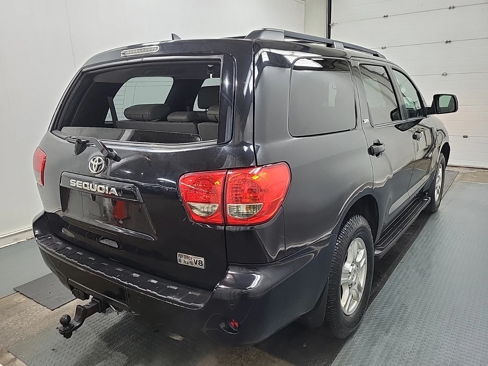 Toyota Sequoia SR5/99410KM/5.7 V8/FACE/�������� �������/CARFAX/ | Mobile.bg � ����������� 4