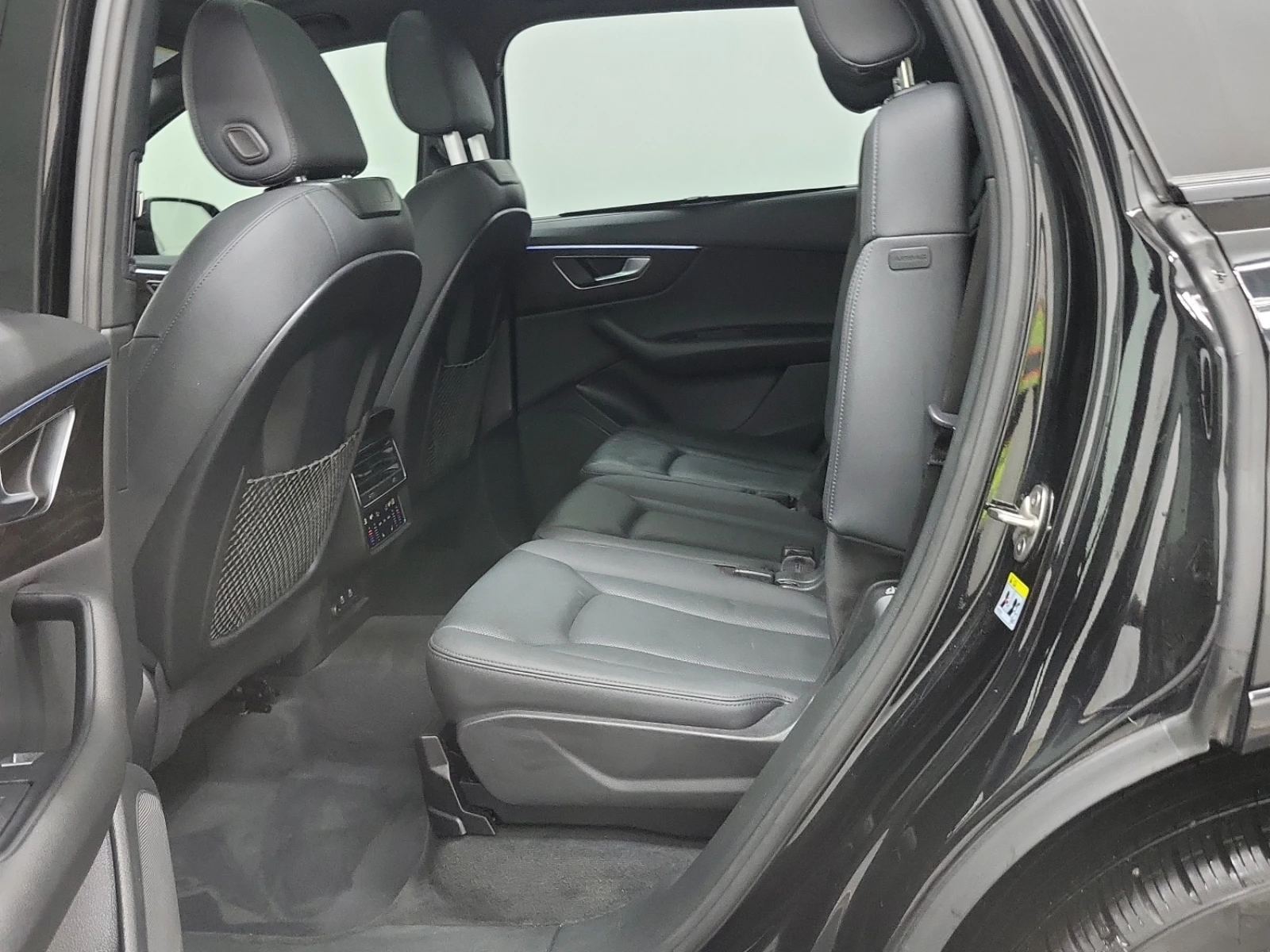 Audi Q7 Progressiv 55 TFSI quattro, снимка 17 - Автомобили и джипове - 54454567