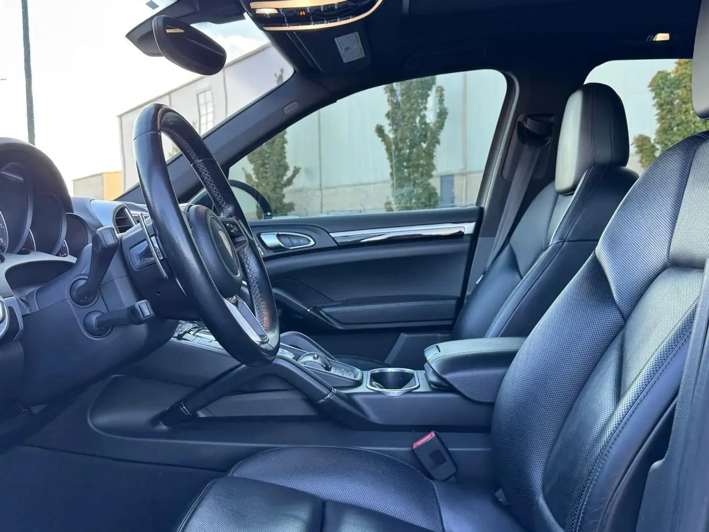 Porsche Cayenne S / PLATINUM EDT / ОБДУХ / ПОДГРЕВИ / ПАНОРАМА , снимка 7 - Автомобили и джипове - 54987345