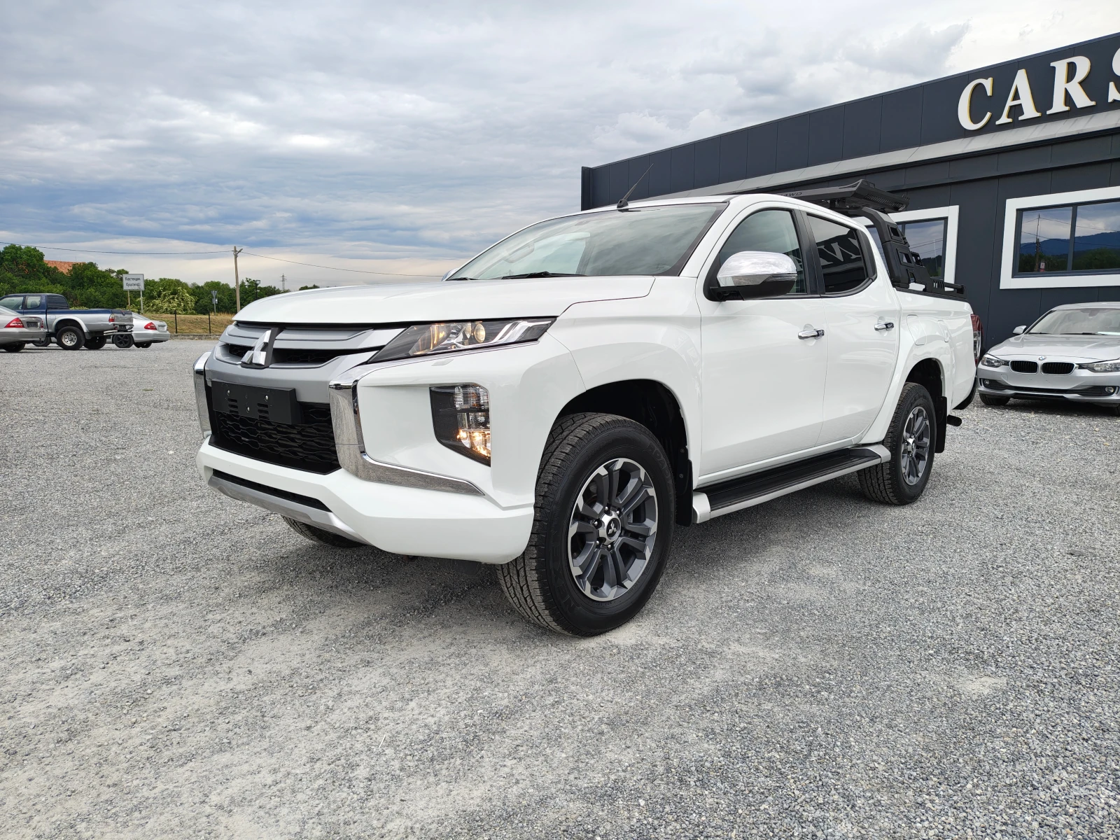 Mitsubishi L200 4 x 4, снимка 3 - Автомобили и джипове - 55207843