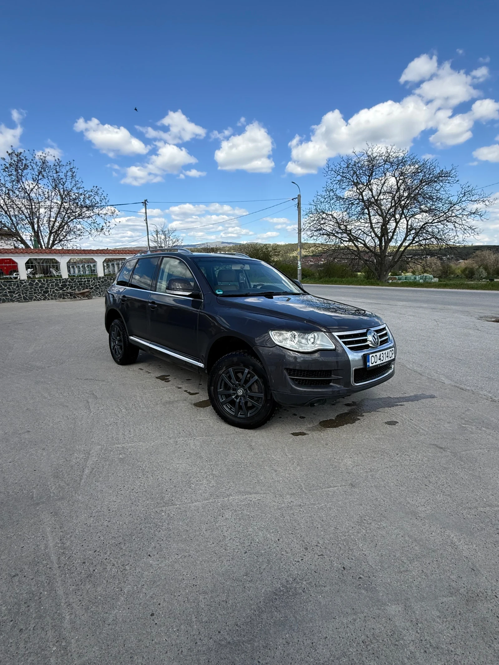 VW Touareg, снимка 2 - Автомобили и джипове - 55419020