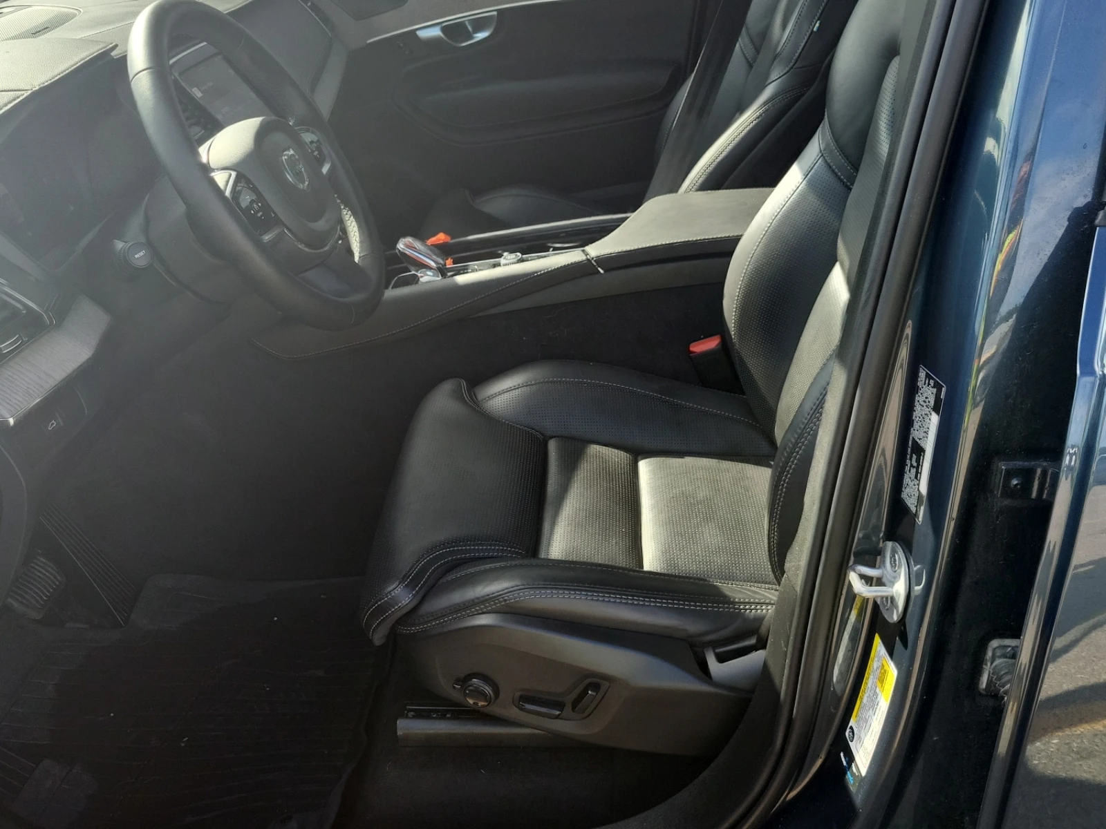 Volvo Xc90 4Х4, 7 МЕСТЕН, АВТОКРЕДИТ, снимка 3 - Автомобили и джипове - 55937508