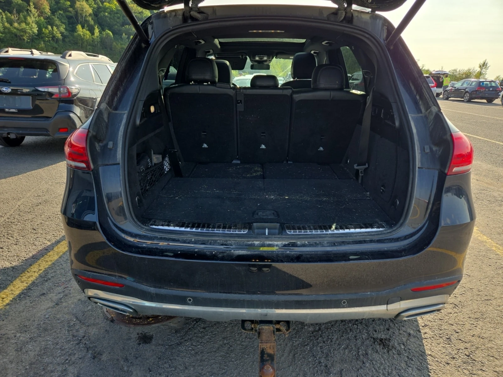 Mercedes-Benz GLE 350 * AMG Line * CARFAX * Без инциденти * , снимка 13 - Автомобили и джипове - 55997918