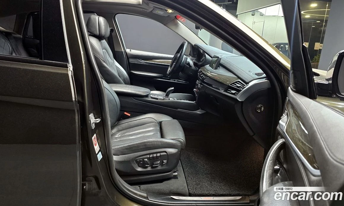 BMW X6 xDrive 40d, снимка 11 - Автомобили и джипове - 56157089