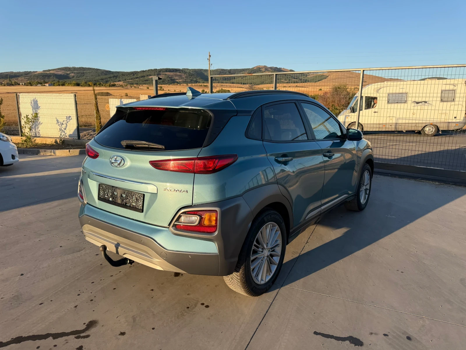 Hyundai Kona 1.6 Diesel ! , снимка 4 - Автомобили и джипове - 56348793