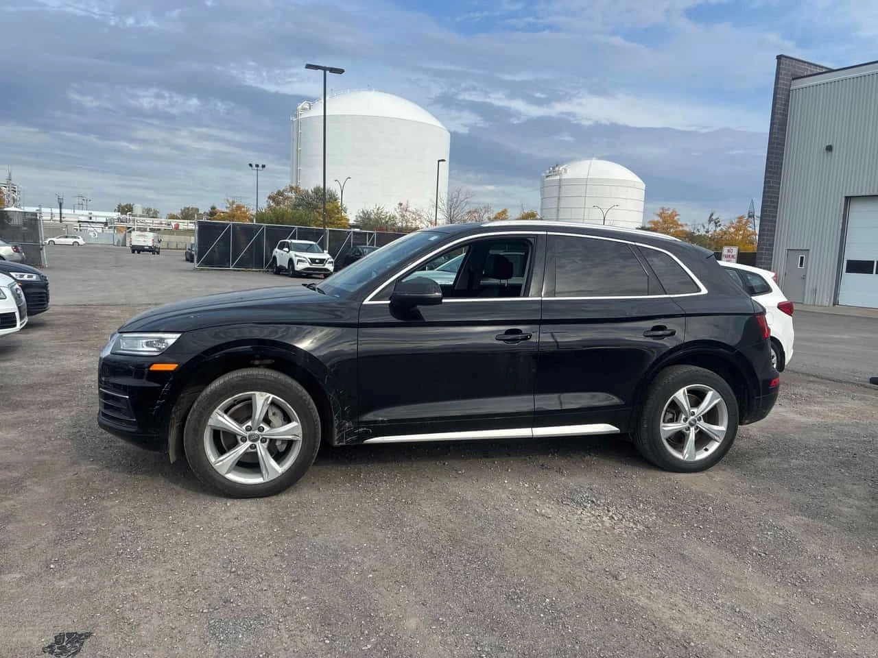 Audi Q5 Progressiv | CARFAX | OT ���������������� �� AUDI | Mobile.bg � ����������� 3