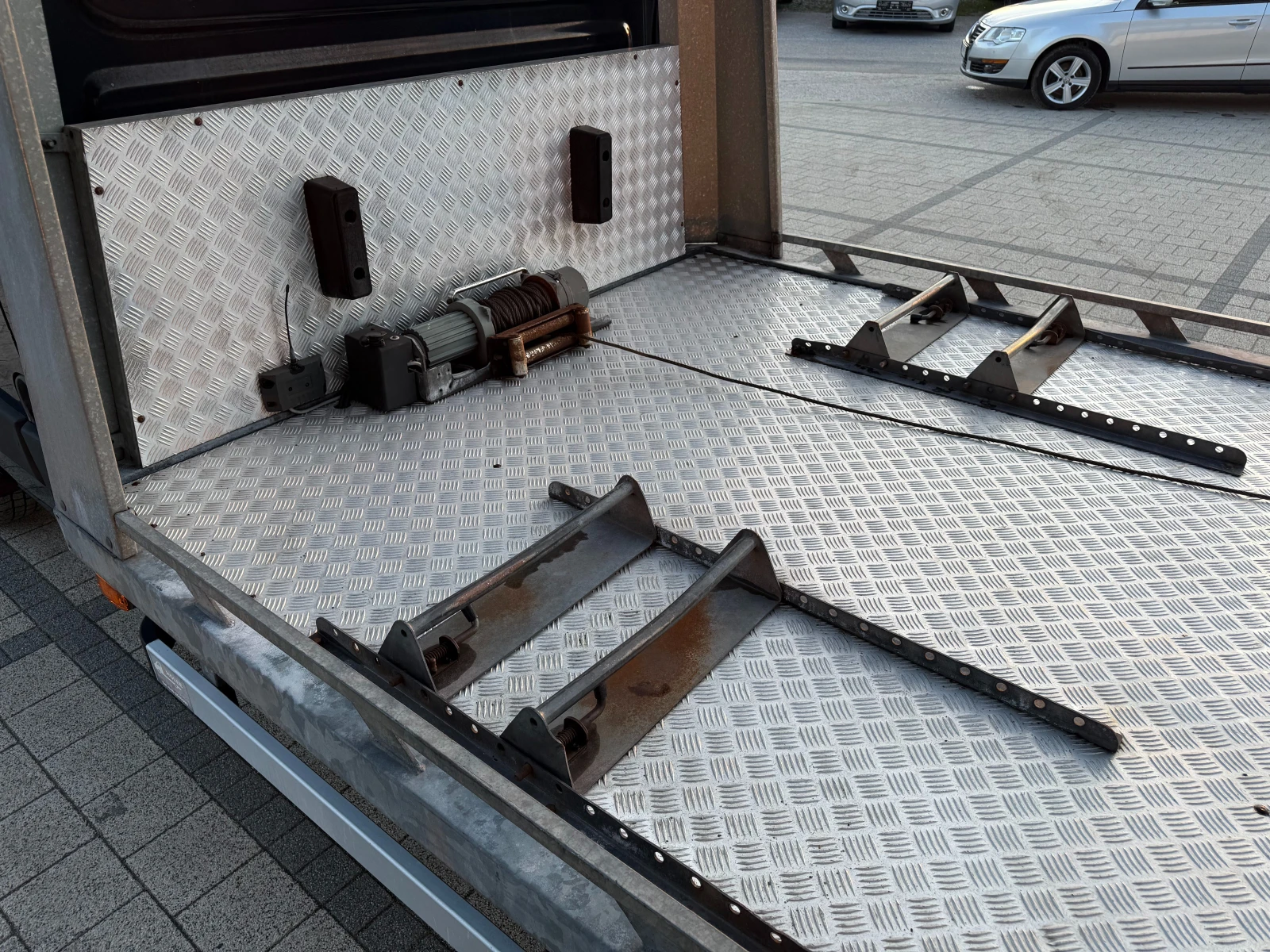 Iveco Daily 40C18 3.0HPI Специален до 3.5т. 5.20м. Климатроник - изображение 5