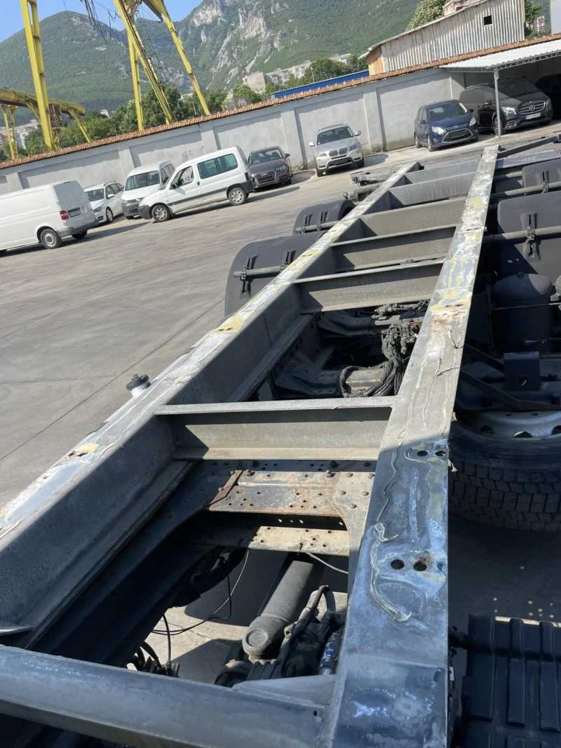 Daf Cf85 CF85.510 Три осо шаси, снимка 13 - Камиони - 38357327