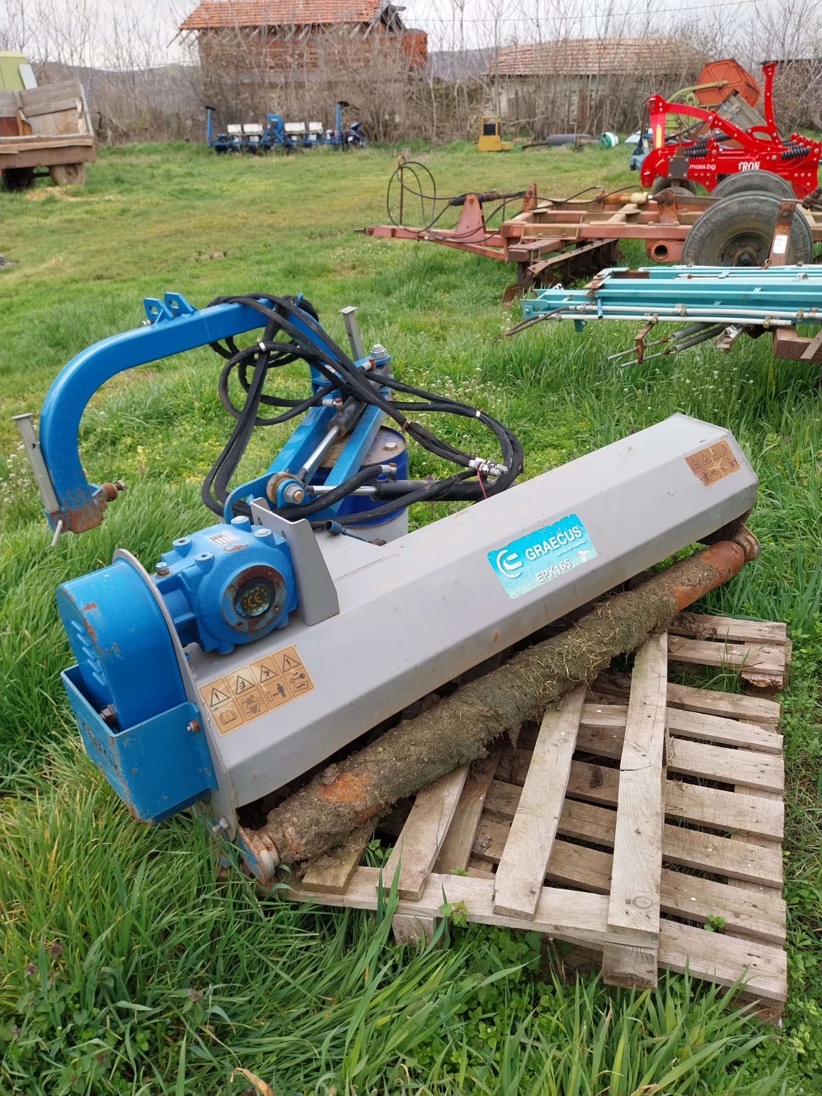 Мулчер Друга марка GRAECUS