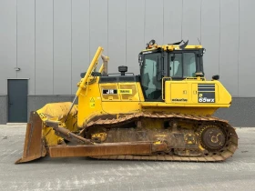   Komatsu