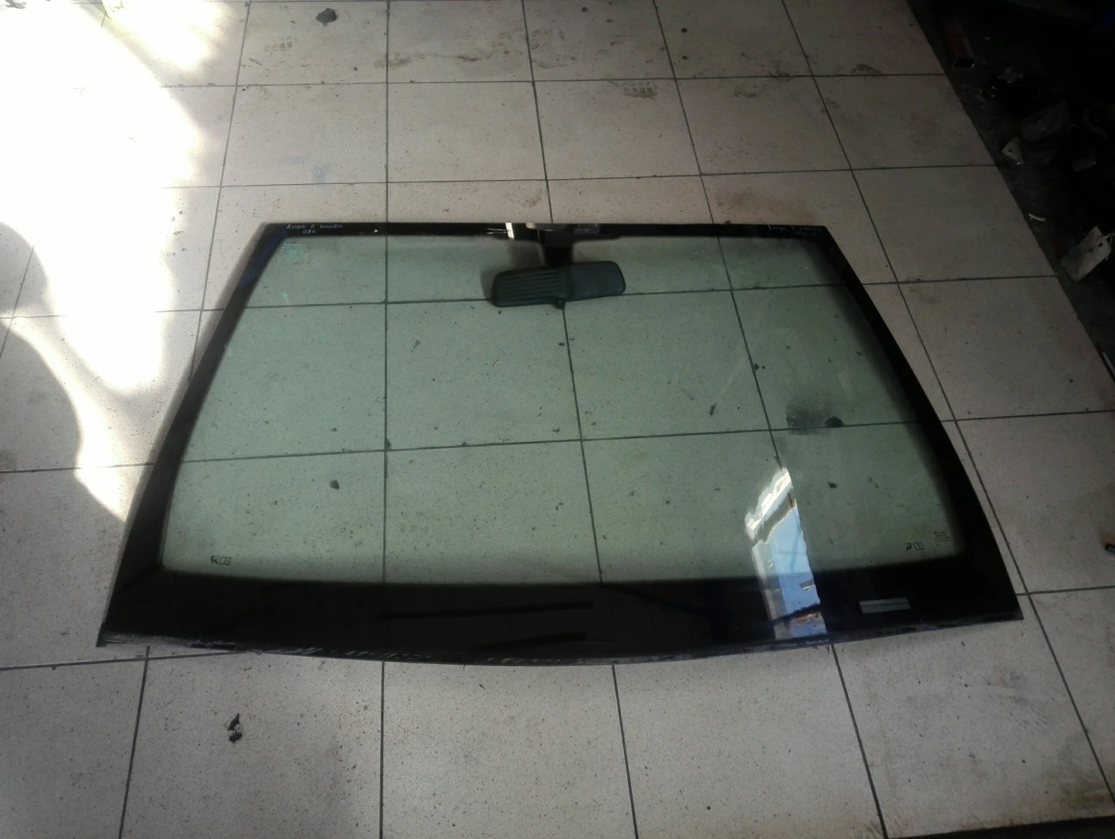 ������ ����� ���� ����� � | Mobile.bg � ����������� 1