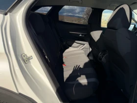 Peugeot 3008 1.5 BlueHDI 130 S&S EAT8, снимка 8