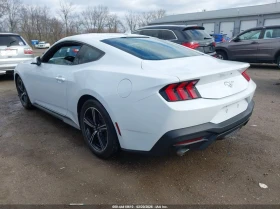 Ford Mustang 2.3l Ecoboost Fastback, снимка 3