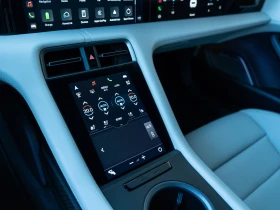 Porsche Taycan Turbo S Sport Turismo, снимка 11