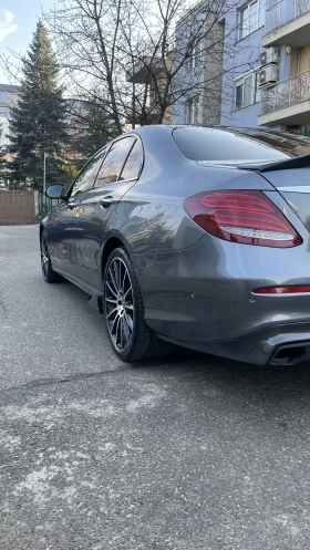 Mercedes-Benz E 350 4 matic, снимка 4