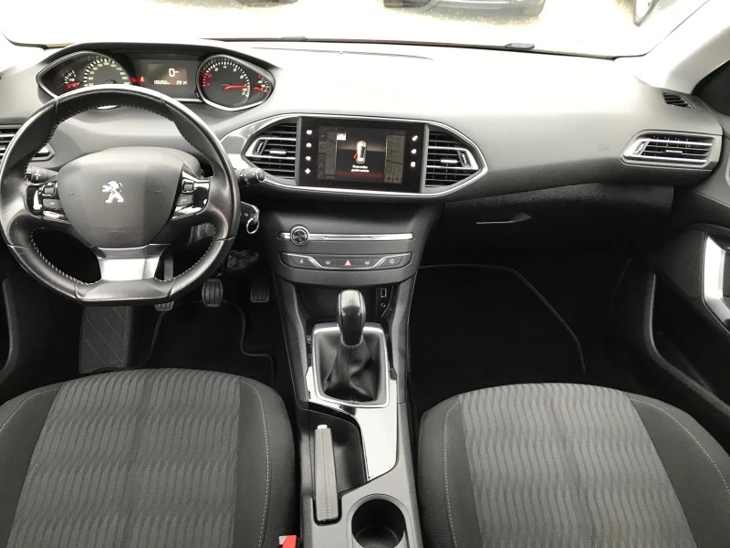 Peugeot 308 NAVI EURO-6 1.2-110k.c., снимка 7 - Автомобили и джипове - 39851879