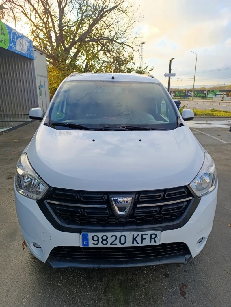 Dacia Lodgy, снимка 1 - Автомобили и джипове - 47909693