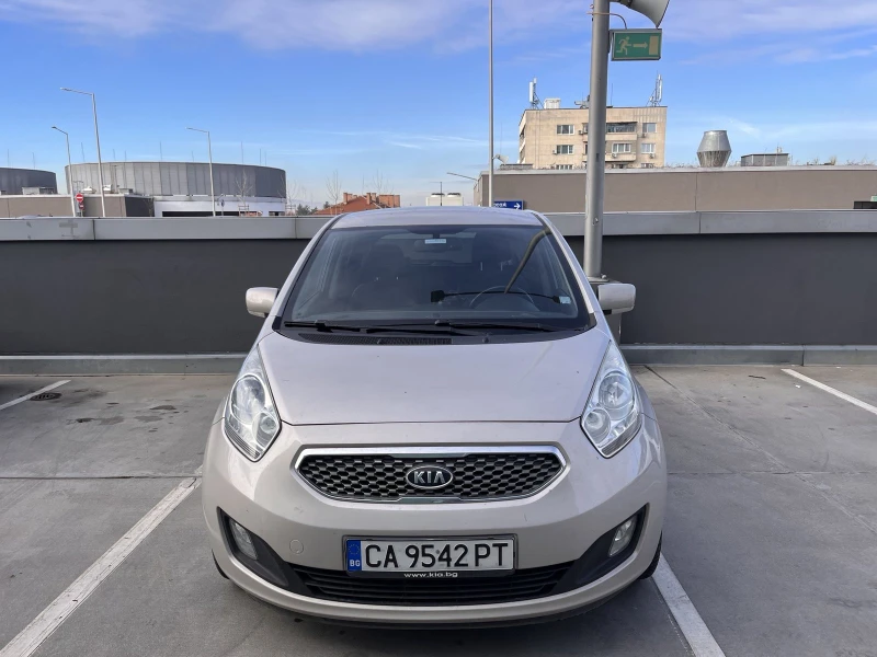 Kia Venga, снимка 10 - Автомобили и джипове - 48103404