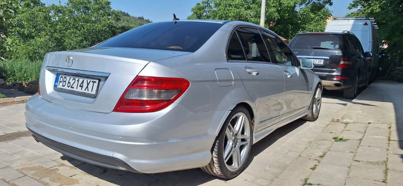 Mercedes-Benz C 180, снимка 4 - Автомобили и джипове - 48217618