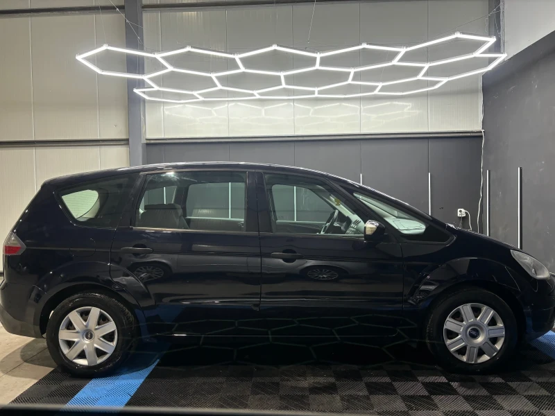 Ford S-Max 2.0i Швейцария, снимка 6 - Автомобили и джипове - 48321115