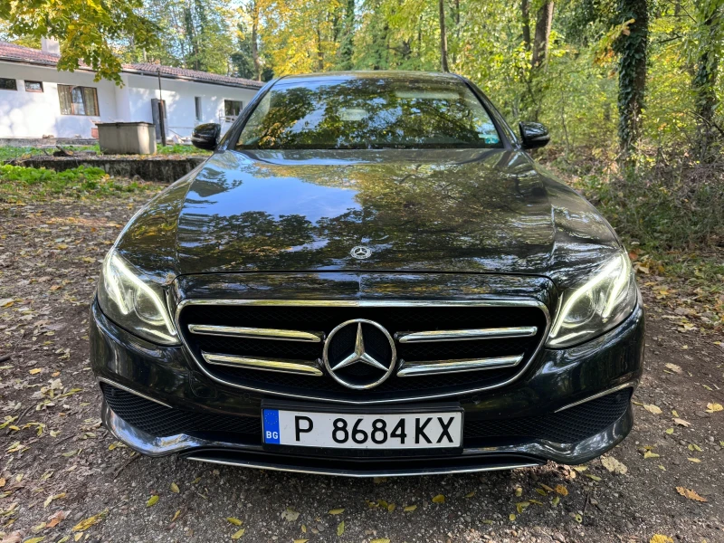 Mercedes-Benz E 220 D 194кс. 2018г. MULTIBEAM 9G, снимка 4 - Автомобили и джипове - 48657164