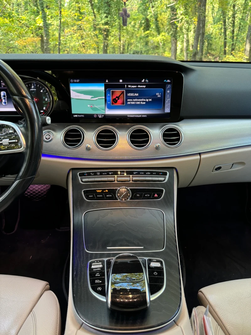 Mercedes-Benz E 220 D 194кс. 2018г. MULTIBEAM 9G, снимка 8 - Автомобили и джипове - 48657164