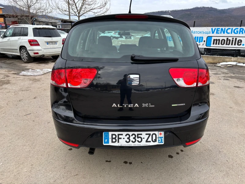 Seat Altea XL 1.6 TDI, снимка 4 - Автомобили и джипове - 48665335