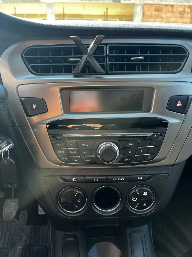 Peugeot 301 1.6 Blue HDI, снимка 7 - Автомобили и джипове - 52555632