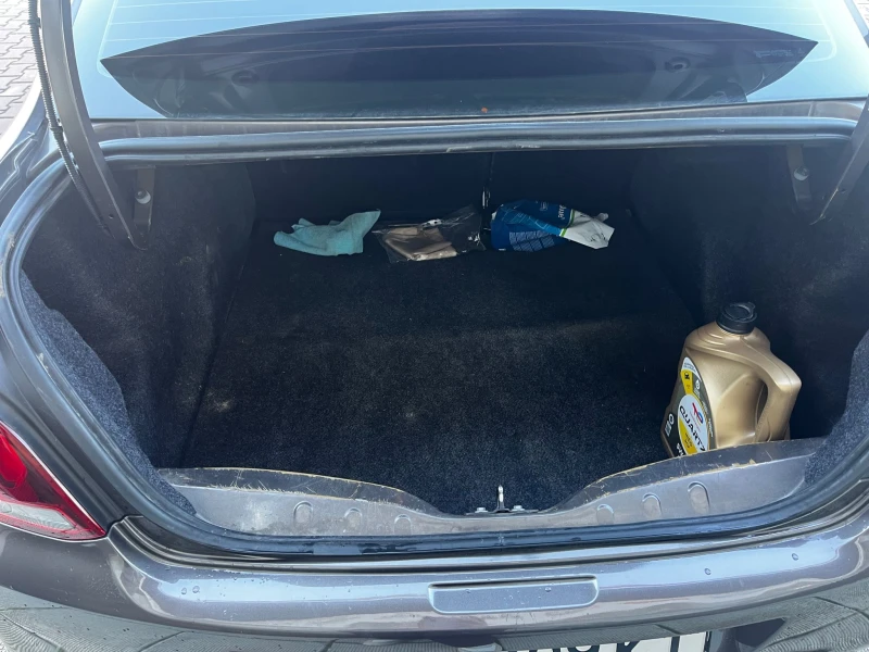 Peugeot 301 1.6 Blue HDI, снимка 11 - Автомобили и джипове - 52555632