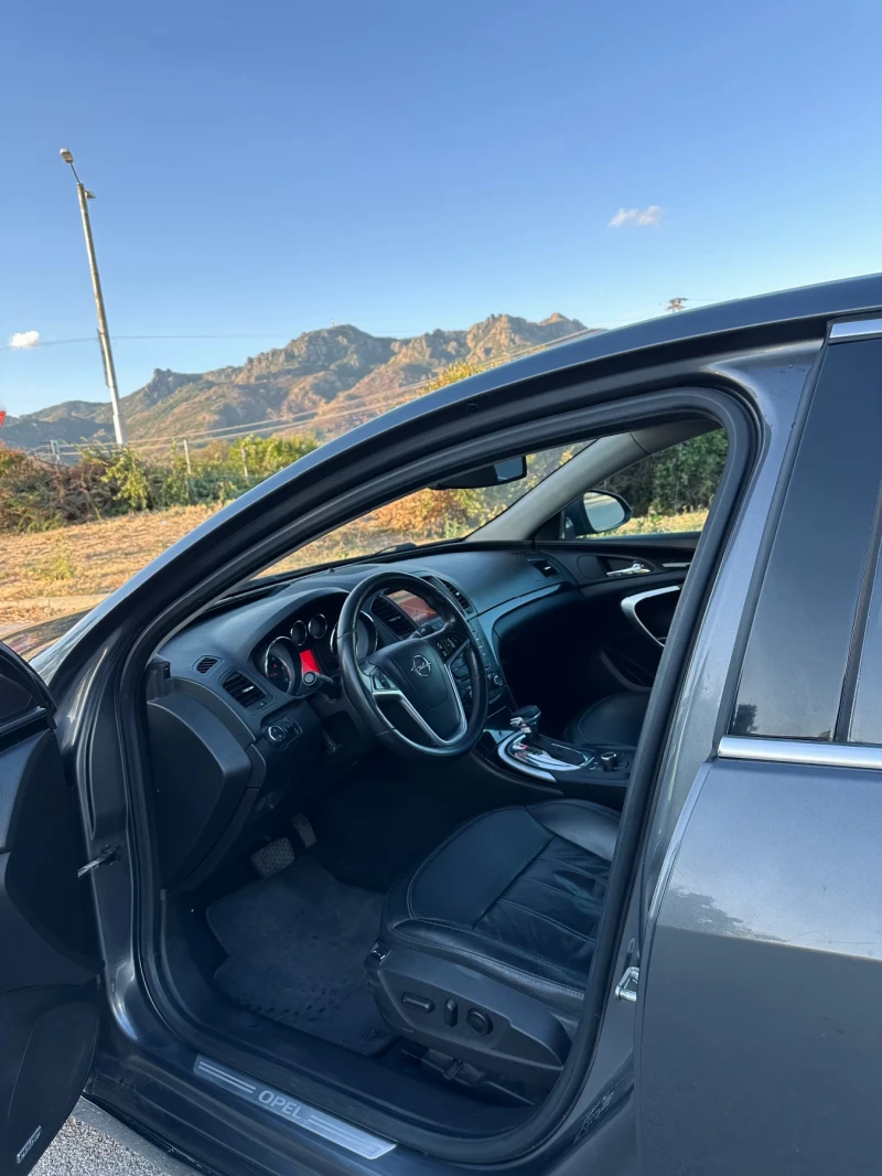 Opel Insignia Full Irmscher 2.0 CDTI, снимка 11 - Автомобили и джипове - 52517550
