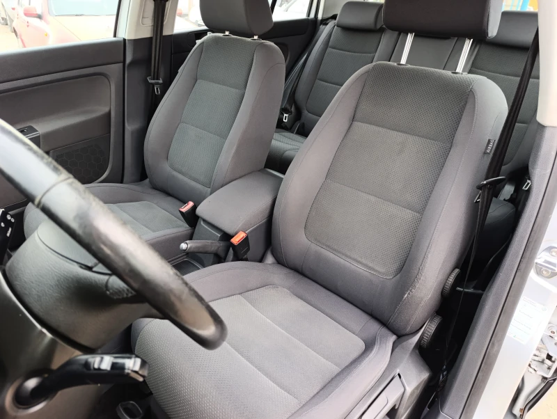 VW Golf Plus 1.9TDI 105к.с., снимка 10 - Автомобили и джипове - 51944067