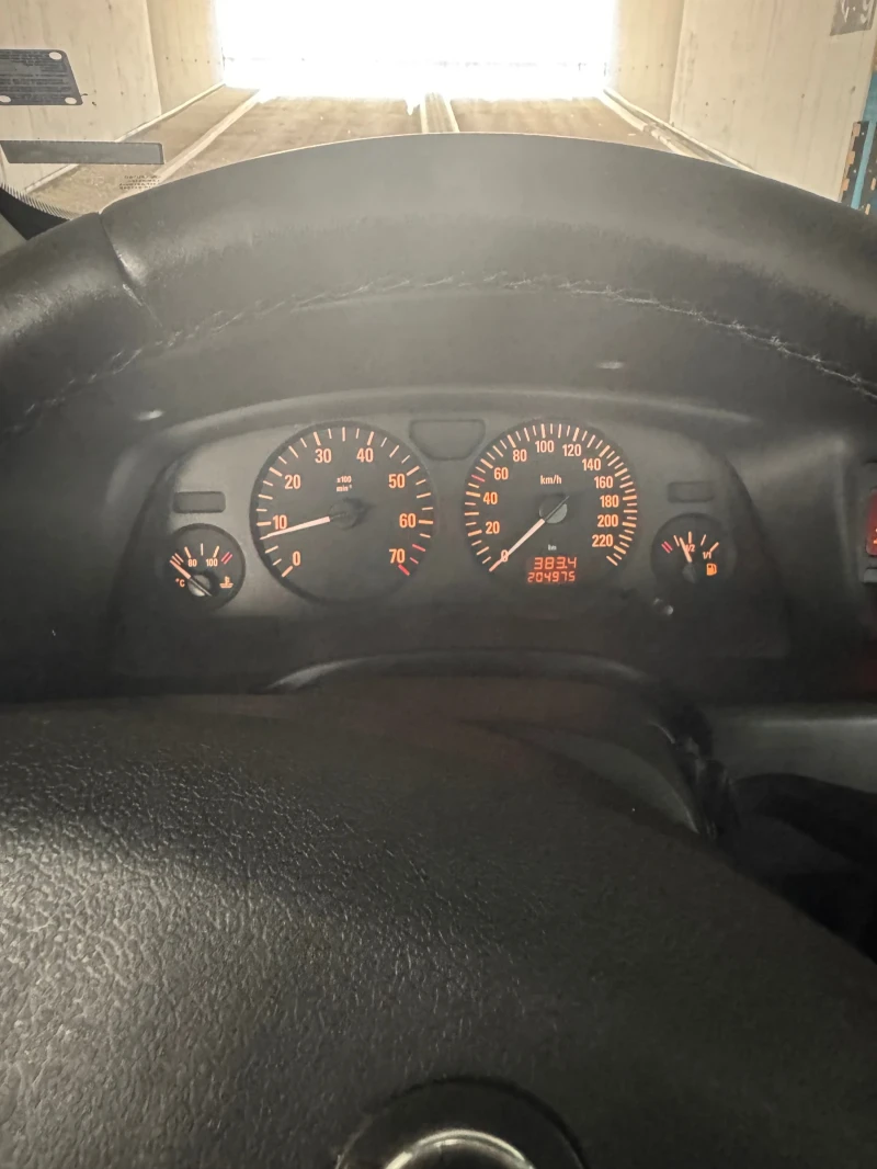 Opel Zafira 1.6i, снимка 13 - Автомобили и джипове - 52421467