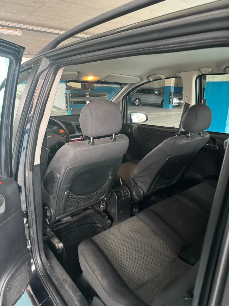 Opel Zafira 1.6i, снимка 11 - Автомобили и джипове - 52421467