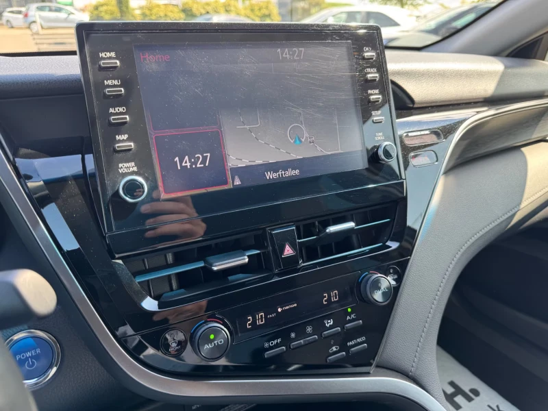 Toyota Camry EXECUTIVE/178HP/CAM/LED/ACC/BSA/KLESS/924f, снимка 14 - Автомобили и джипове - 52442222