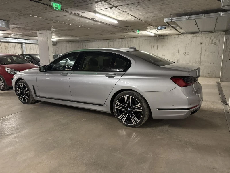 BMW 740, снимка 4 - Автомобили и джипове - 52935476