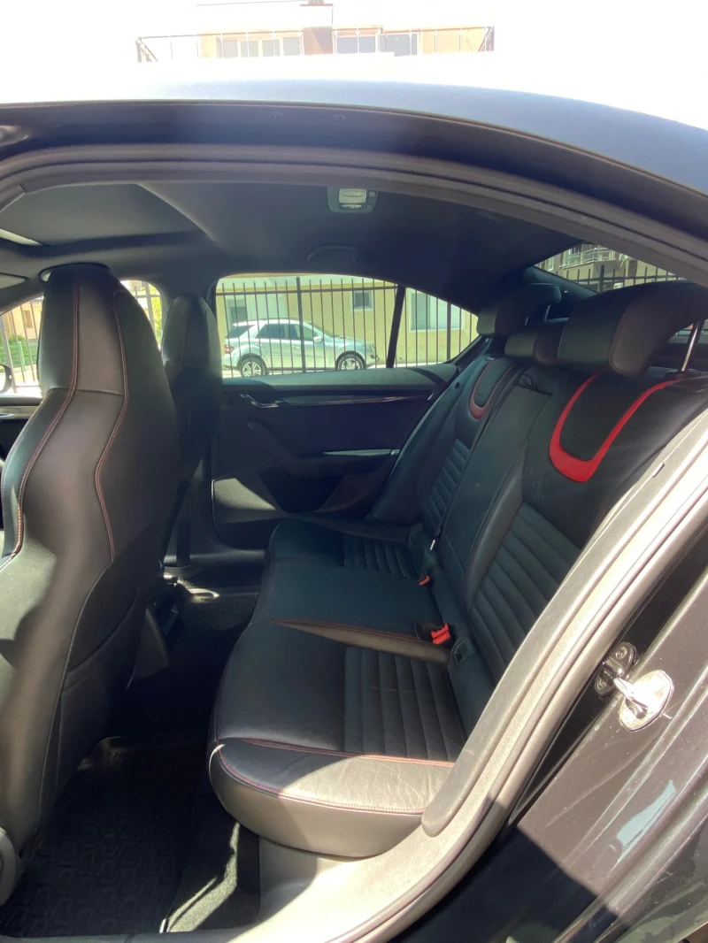 Skoda Octavia, снимка 11 - Автомобили и джипове - 53157489