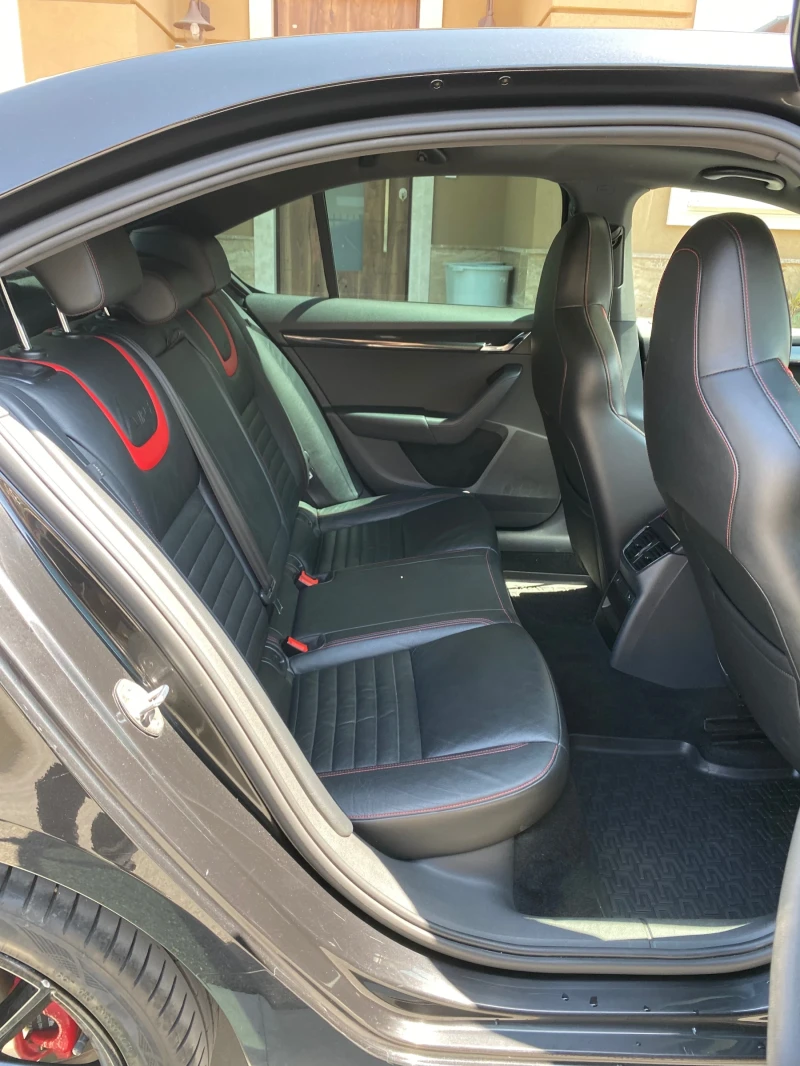 Skoda Octavia, снимка 8 - Автомобили и джипове - 53157489