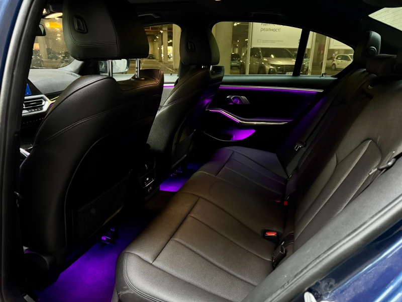 BMW 330 ixdrive  * M package* 115 118km* Ambient* , снимка 9 - Автомобили и джипове - 53264352