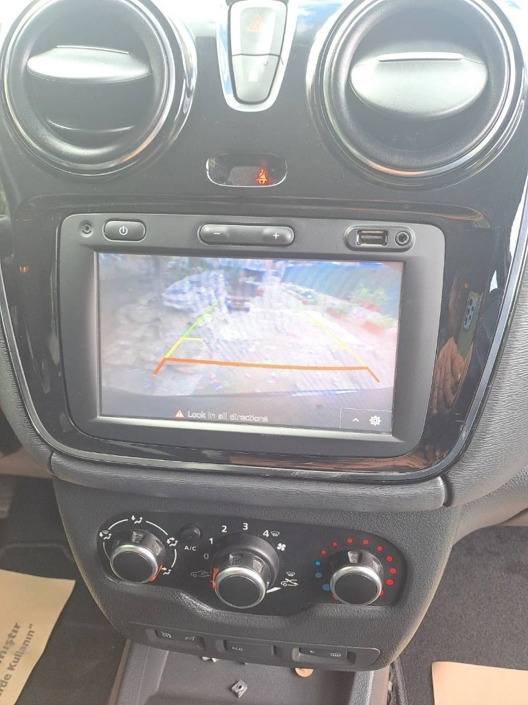 Dacia Lodgy 1.2 Stepway Е-6, снимка 12 - Автомобили и джипове - 55628864
