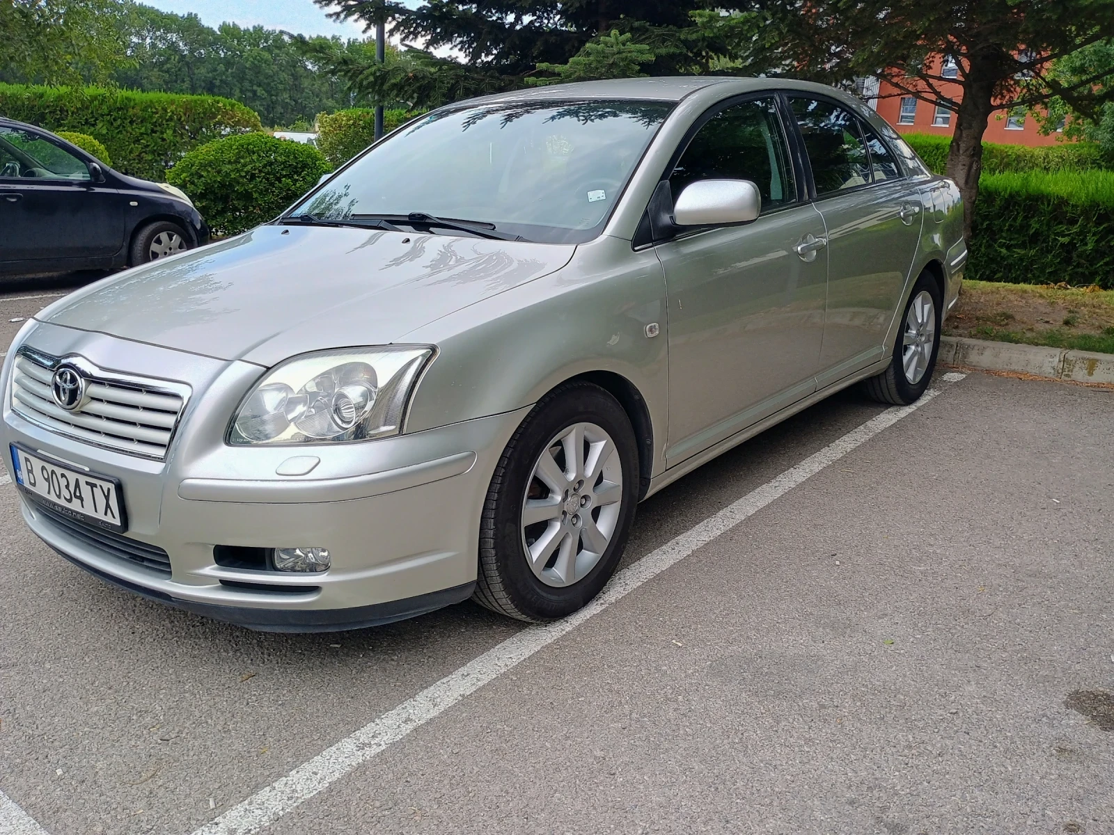 Toyota Avensis 2.0d4d 116 - изображение 3