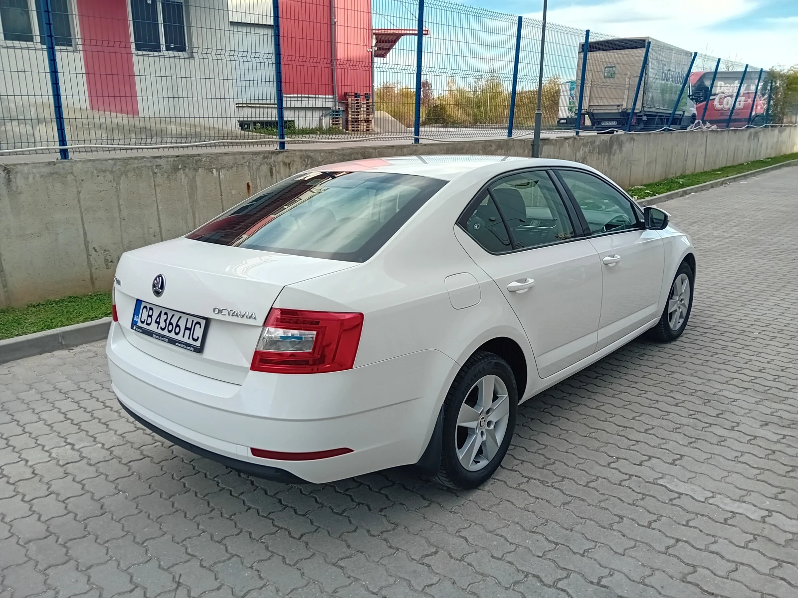 Skoda Octavia 2.0TDI 116ks EURO 6D AdBlue - изображение 5