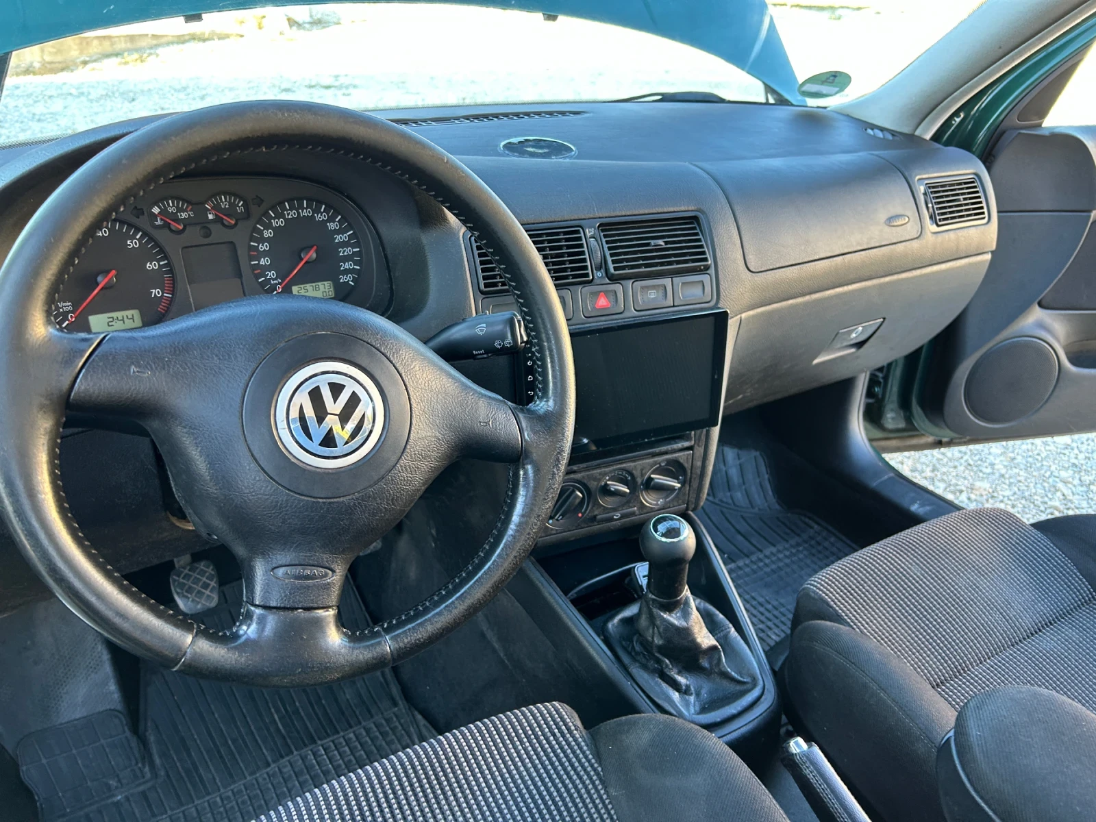 VW Golf  - изображение 2